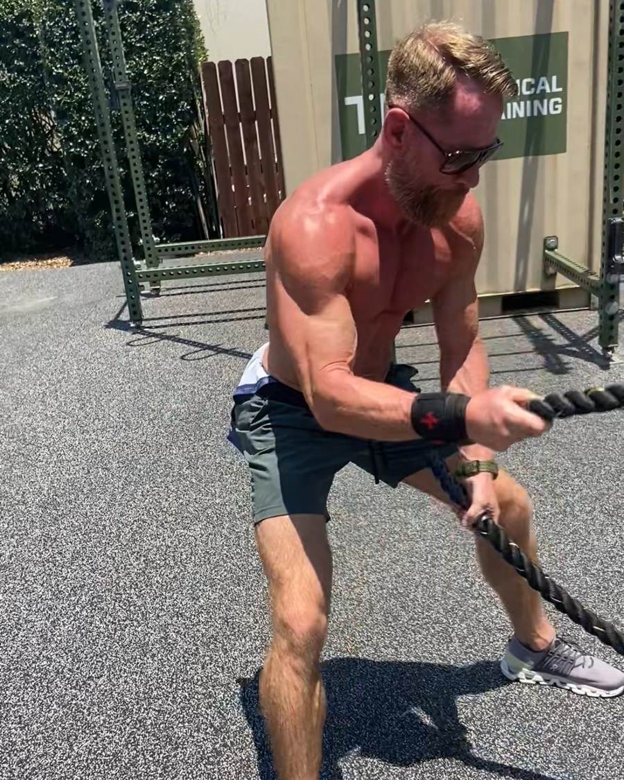 Carl Simpson training battle ropes outdoors at a Real Lyfe Fitness tactical conditioning session
